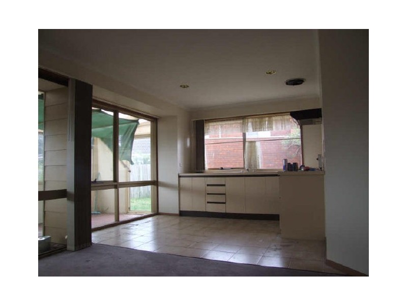 1 Wadham Court, Endeavour Hills VIC 3802