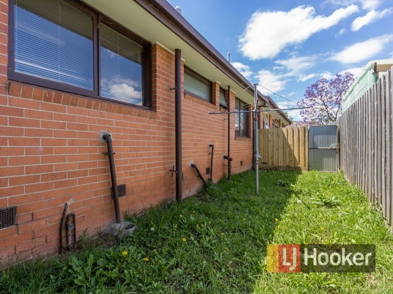 1-4/6 Rhoden Court, Dandenong North VIC 3175
