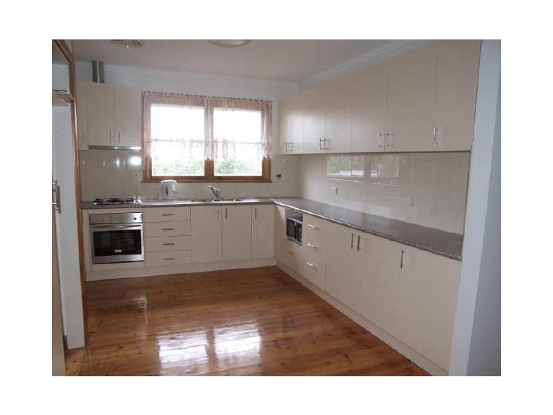 12 Chifley Crescent, Dandenong North VIC 3175