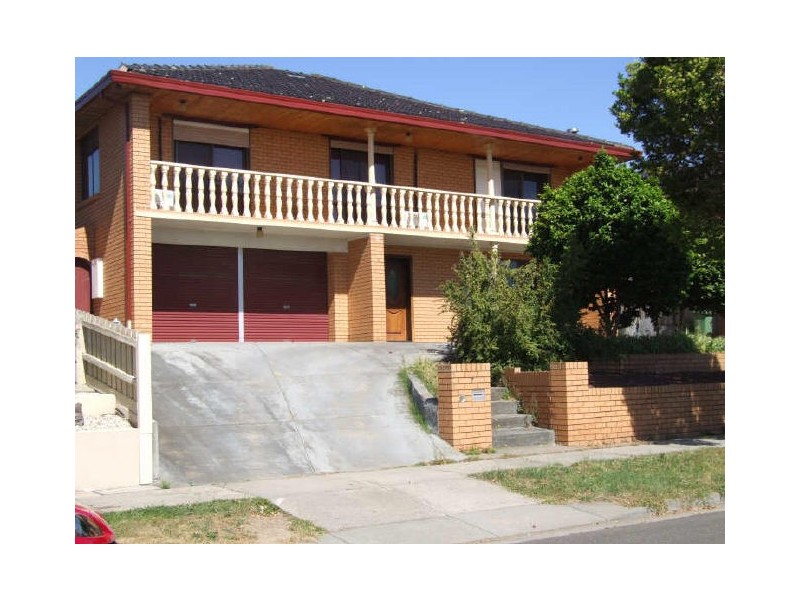 7 Gray Close, Endeavour Hills VIC 3802
