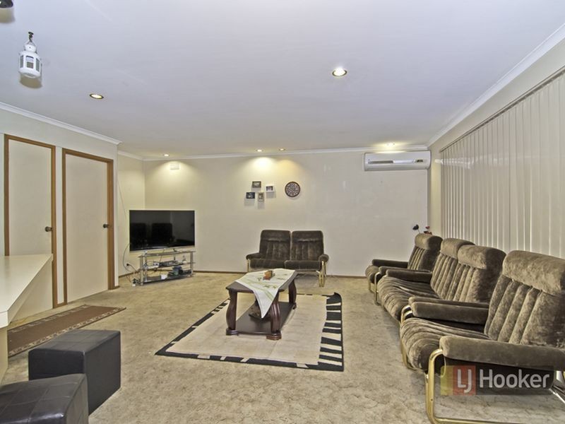 5 Lawson Way, Endeavour Hills VIC 3802