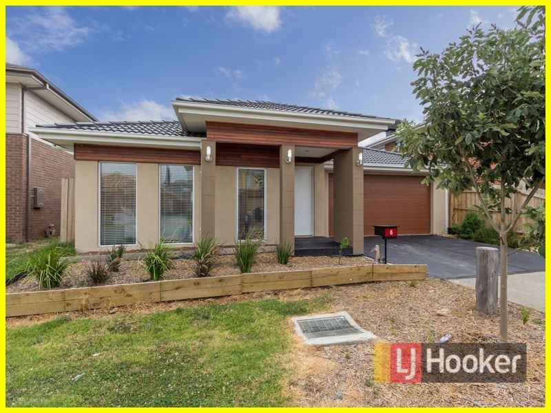 6 Amico Walk, Dandenong VIC 3175