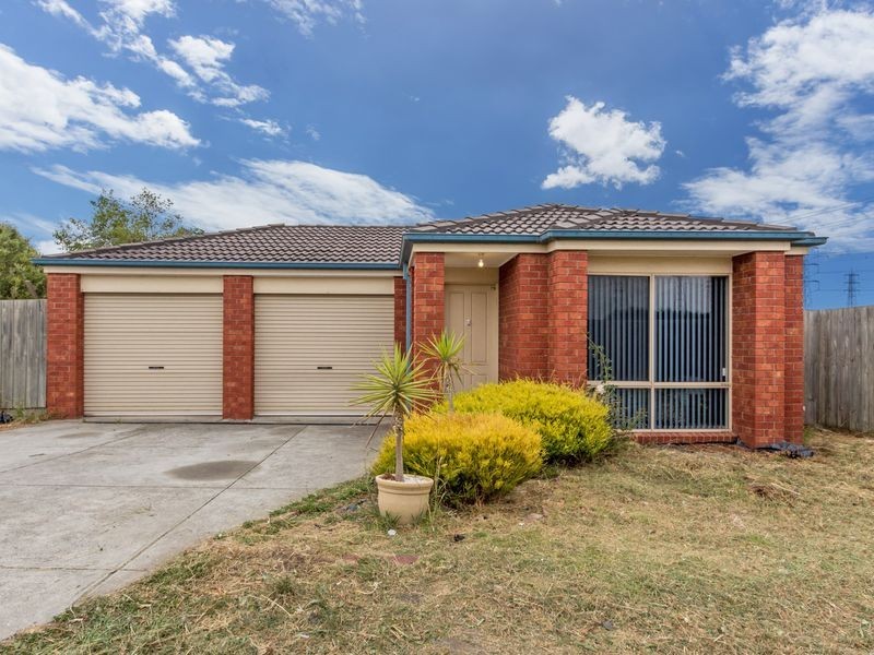 8 Shady Close, Narre Warren South VIC 3805
