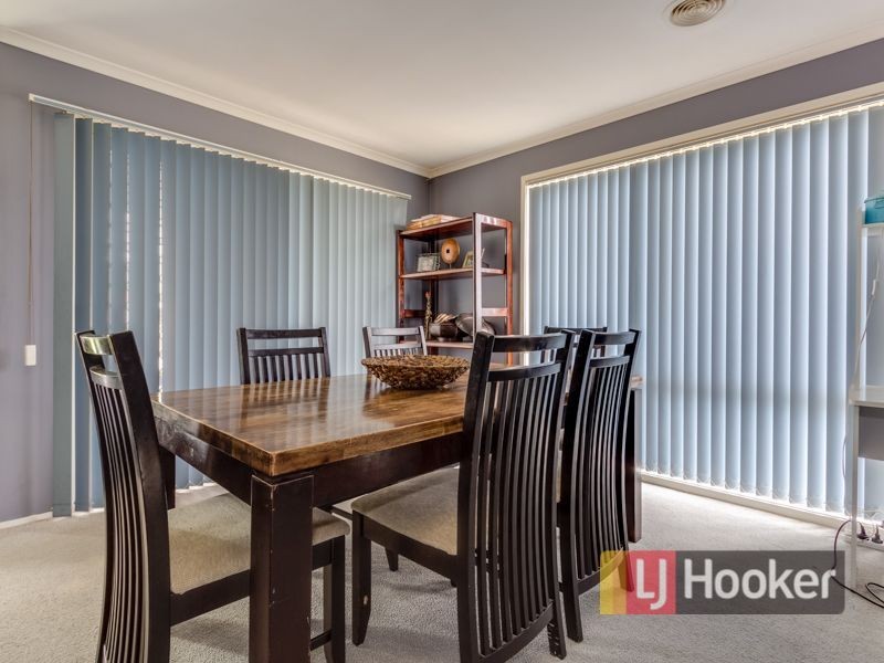 8 Shady Close, Narre Warren South VIC 3805