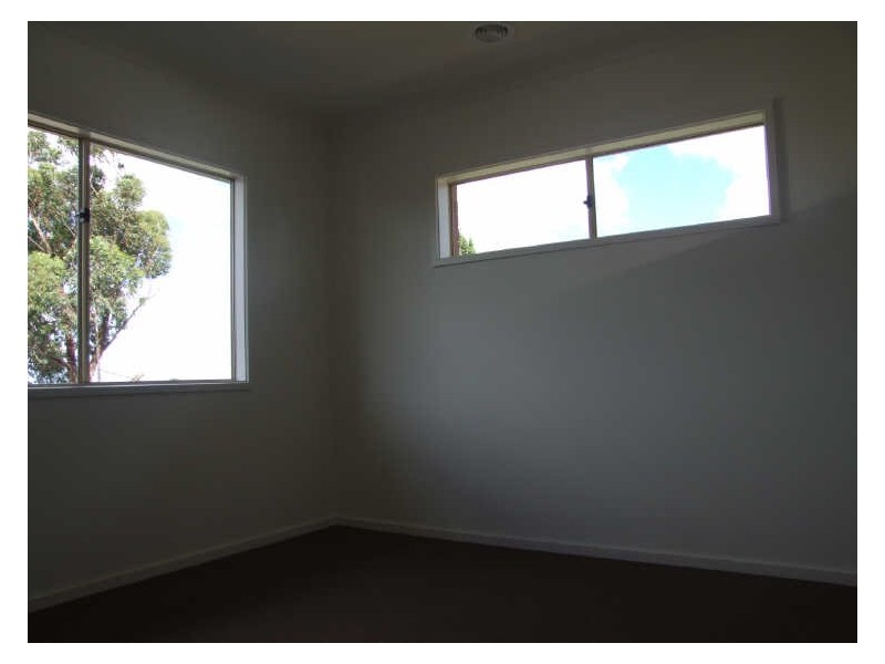 1/90 Rebecca Street, Doveton VIC 3177