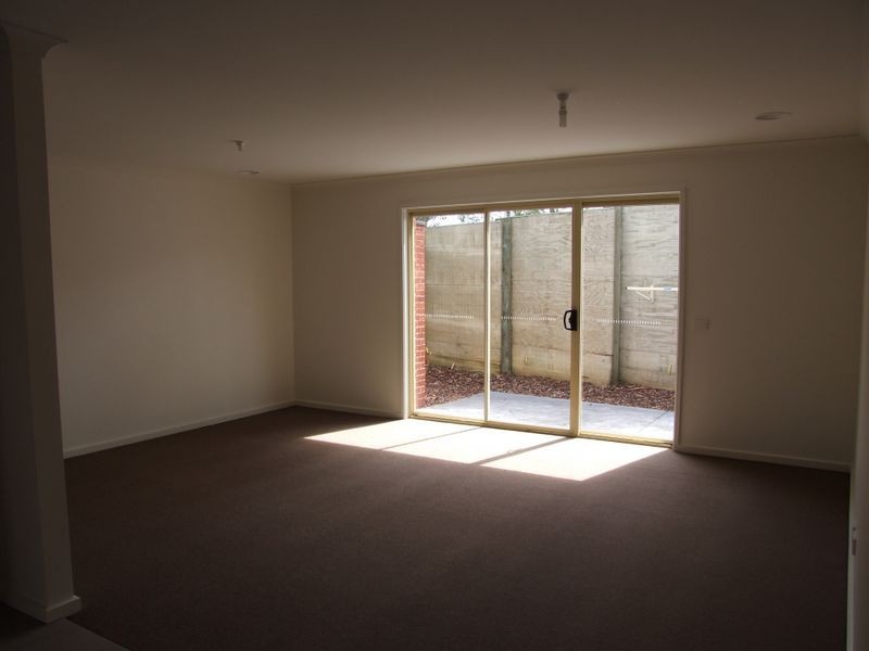 3/90 Rebecca Street, Doveton VIC 3177