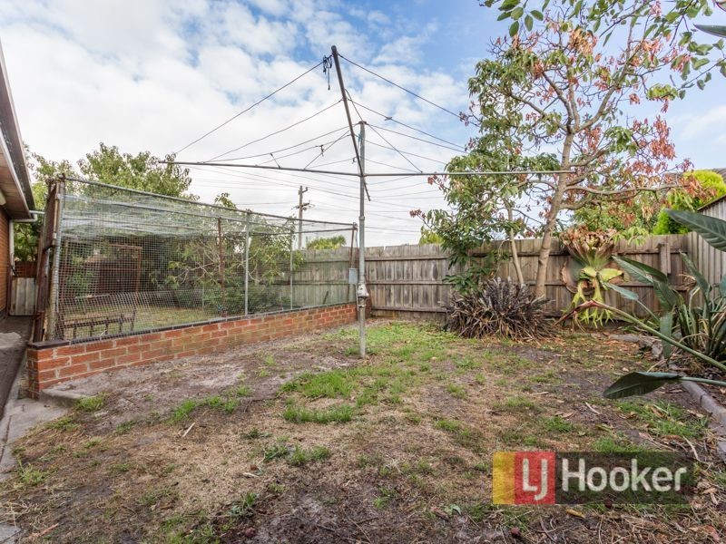 21 Elmbank Drive, Keysborough VIC 3173