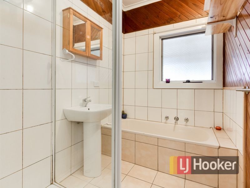 10 Elmhurst Street, Noble Park North VIC 3174