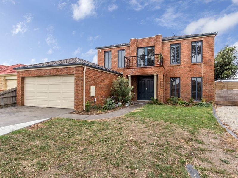 15 Clocktower Court, Berwick VIC 3806