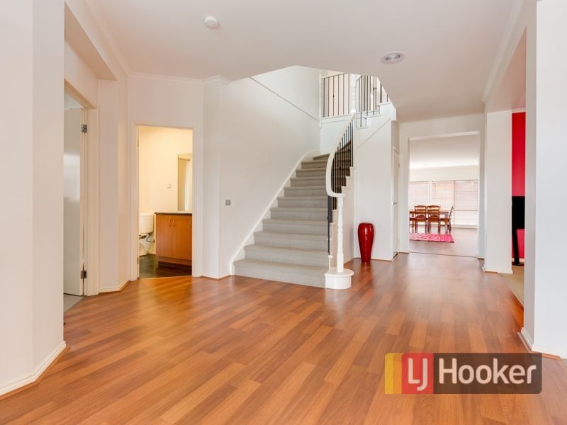 15 Clocktower Court, Berwick VIC 3806