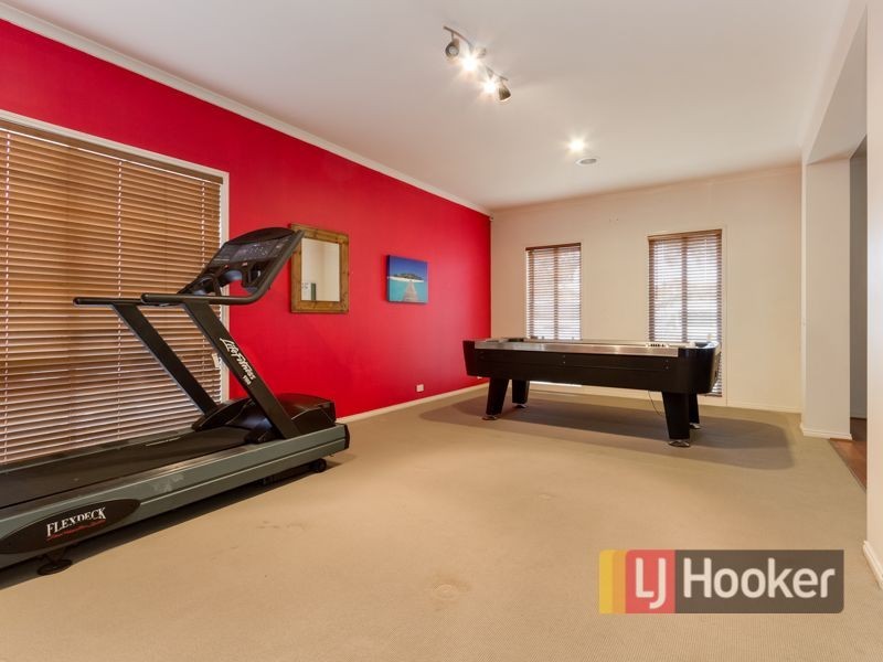 15 Clocktower Court, Berwick VIC 3806