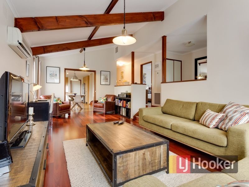 3 Viminalis Court, Endeavour Hills VIC 3802