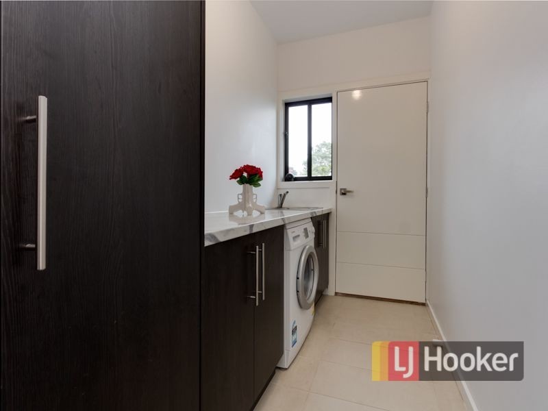 2/127 Doveton Avenue, Doveton VIC 3177
