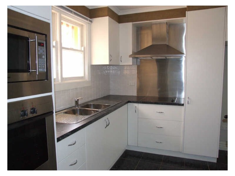 2/45 Oakwood Avenue, Dandenong North VIC 3175