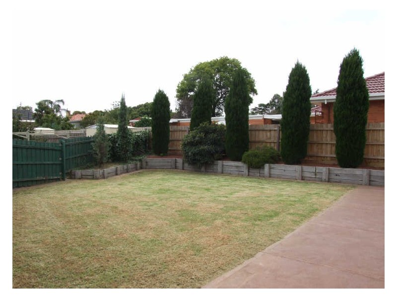 2/45 Oakwood Avenue, Dandenong North VIC 3175