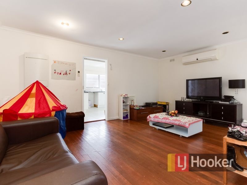 5 Kernot Crescent, Noble Park North VIC 3174