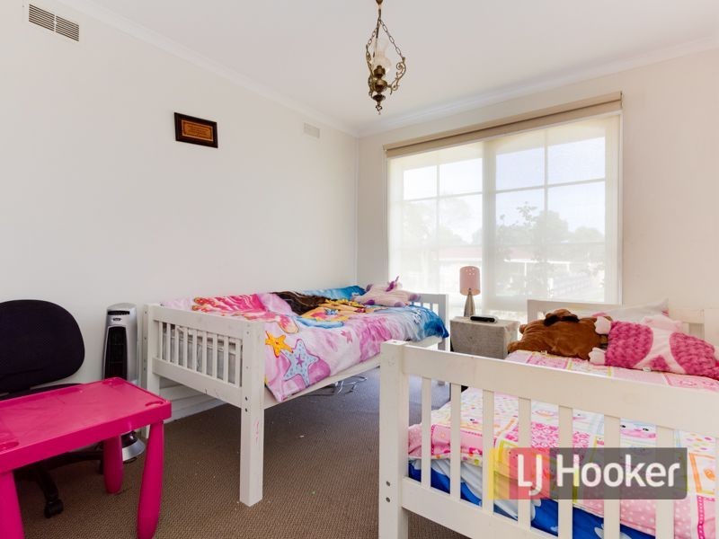 5 Kernot Crescent, Noble Park North VIC 3174