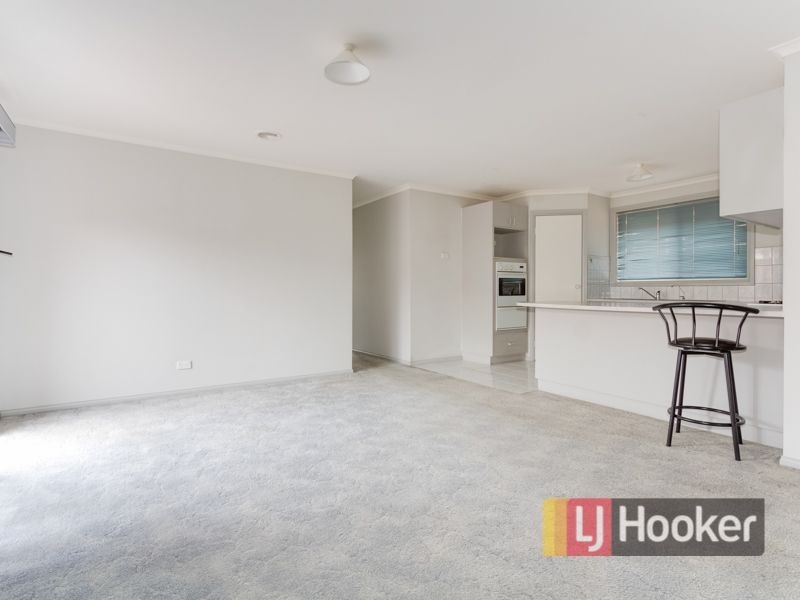 4 Tomasetti Crescent, Narre Warren VIC 3805