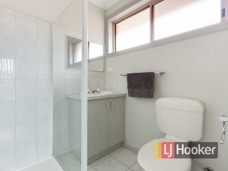 4 Tomasetti Crescent, Narre Warren VIC 3805