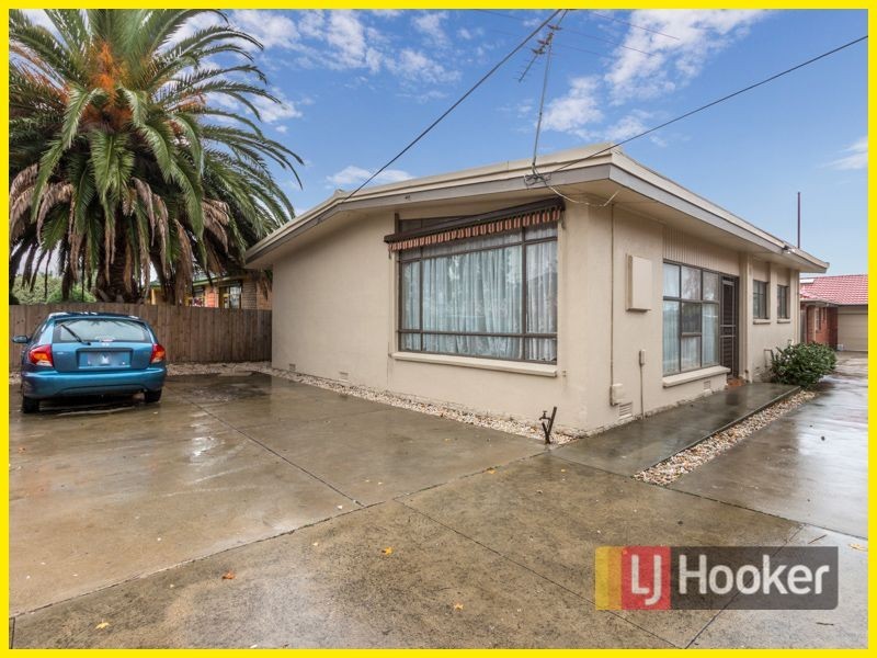 1/185 Gladstone Road, Dandenong North VIC 3175
