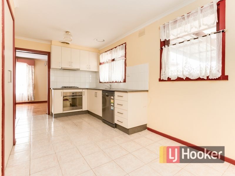12 Marshall Court, Hampton Park VIC 3976