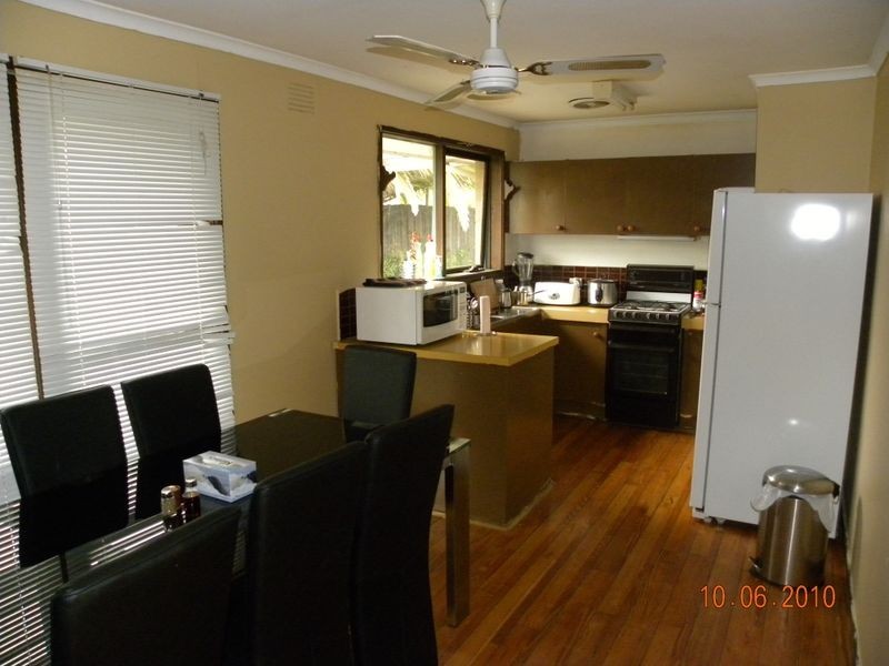 7 Mossvale Close, Endeavour Hills VIC 3802