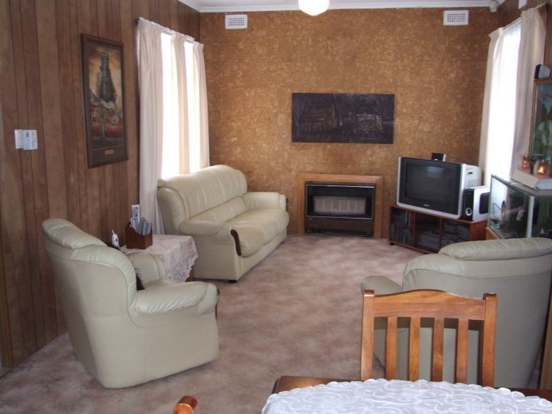 26 Lexton Avenue, Dandenong VIC 3175