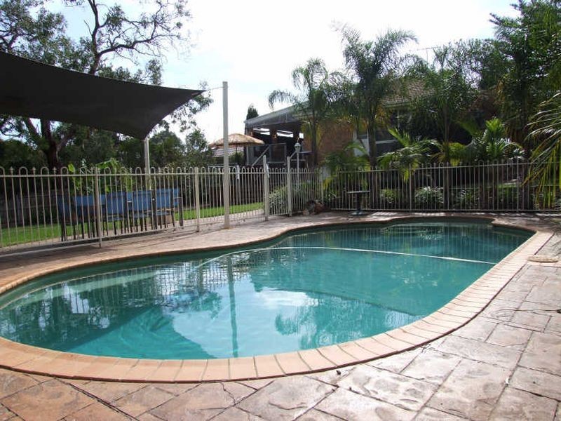 11 Tetragona Quadrant, Rowville VIC 3178