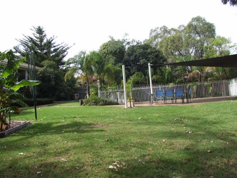 11 Tetragona Quadrant, Rowville VIC 3178