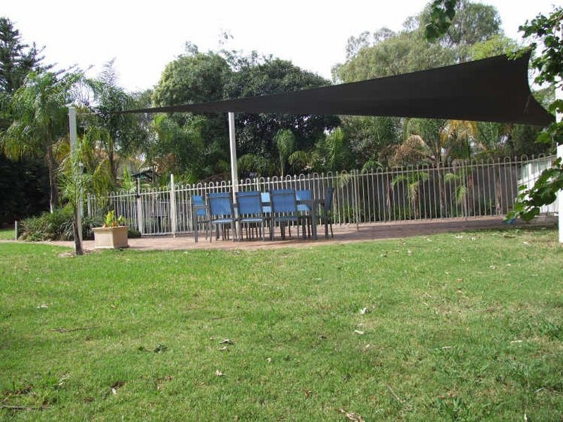 11 Tetragona Quadrant, Rowville VIC 3178