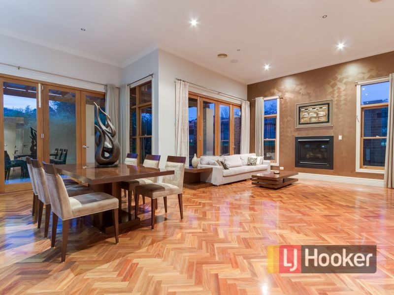 1 William Road, Berwick VIC 3806