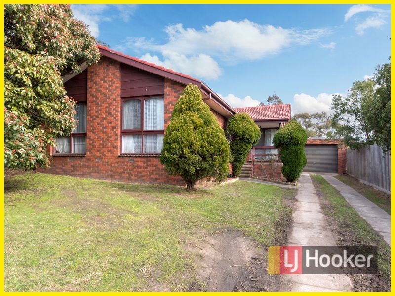 15 Chester Court, Endeavour Hills VIC 3802