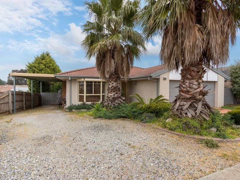 41 Lawson Way, Endeavour Hills VIC 3802