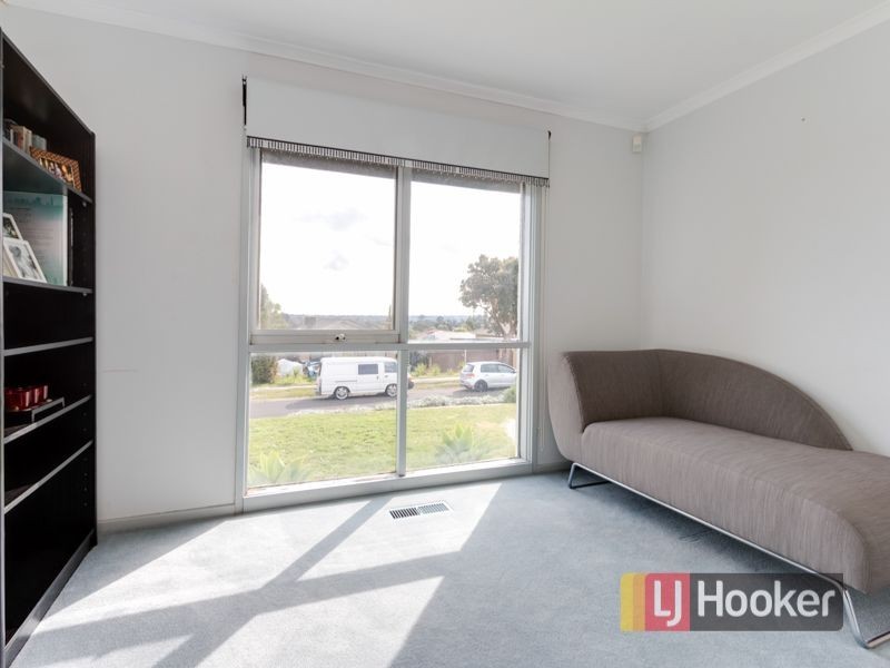 7 Hughes Close, Endeavour Hills VIC 3802