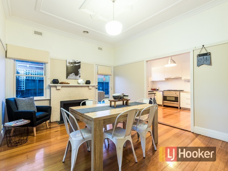 1/70 Cleeland Street, Dandenong VIC 3175