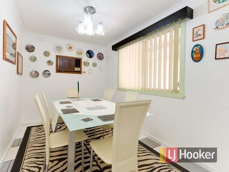 18 Philip Road, Hallam VIC 3803