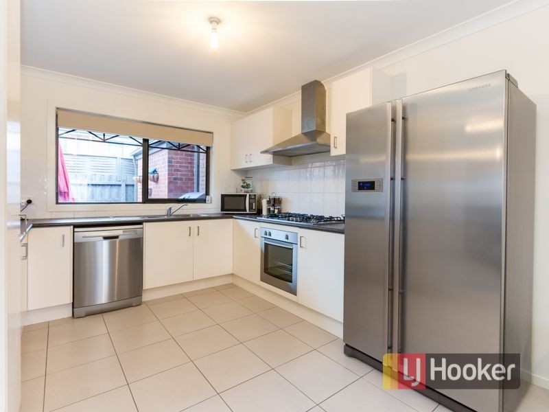 14/3A Baileyana Drive, Endeavour Hills VIC 3802