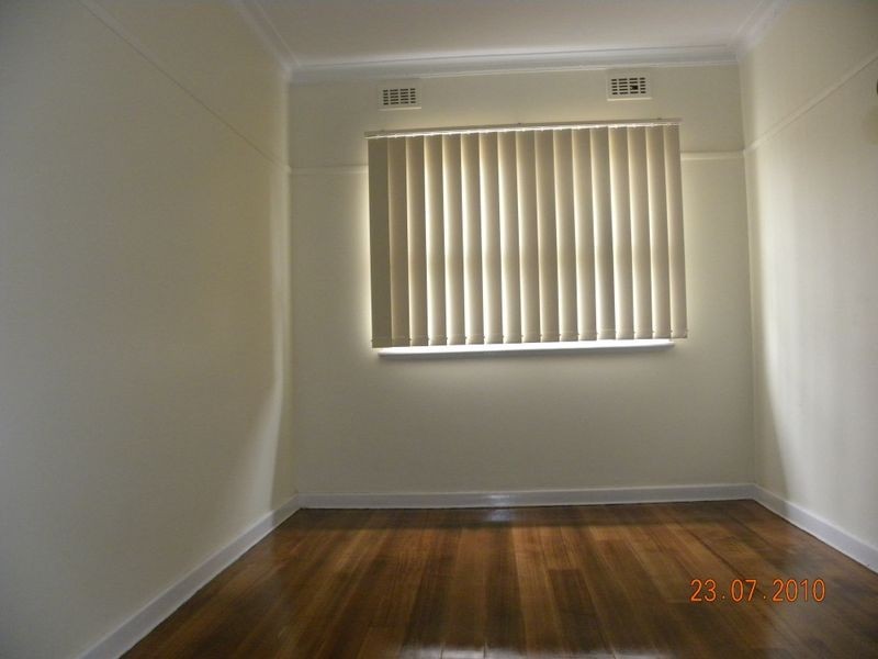 4 Hillside Avenue, Dandenong North VIC 3175