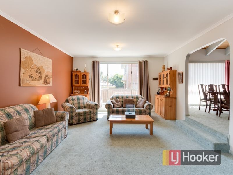 4 Samaher Court, Endeavour Hills VIC 3802