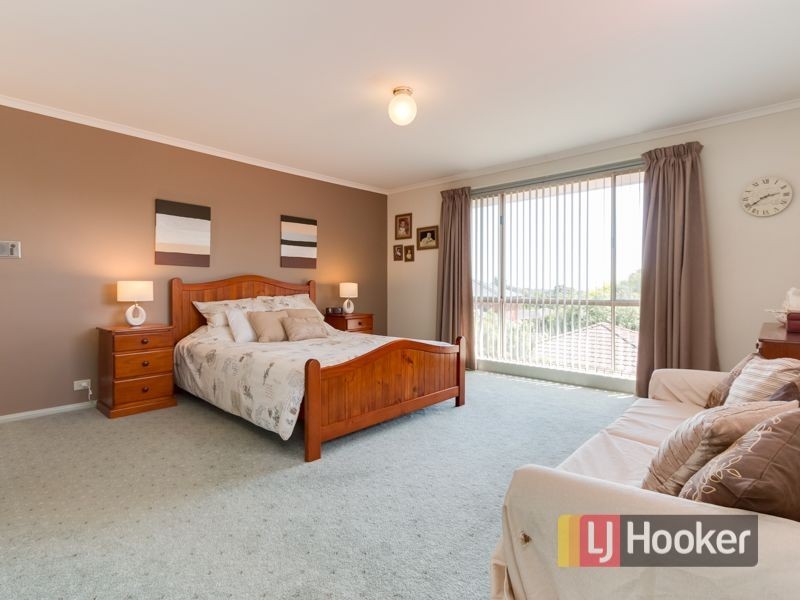 4 Samaher Court, Endeavour Hills VIC 3802