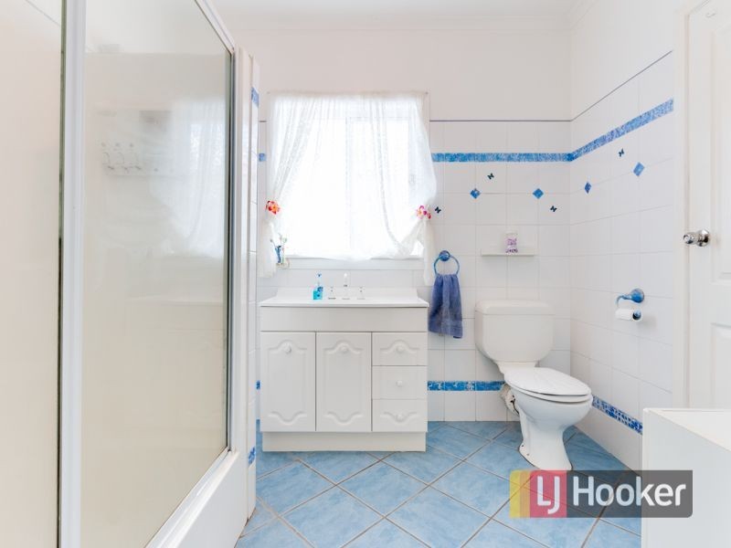 142 Paperbark Street, Doveton VIC 3177