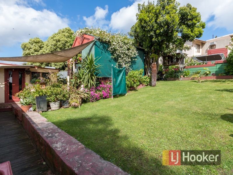 142 Paperbark Street, Doveton VIC 3177