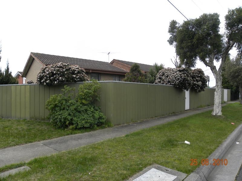 3 Bunarong Court, Dandenong North VIC 3175