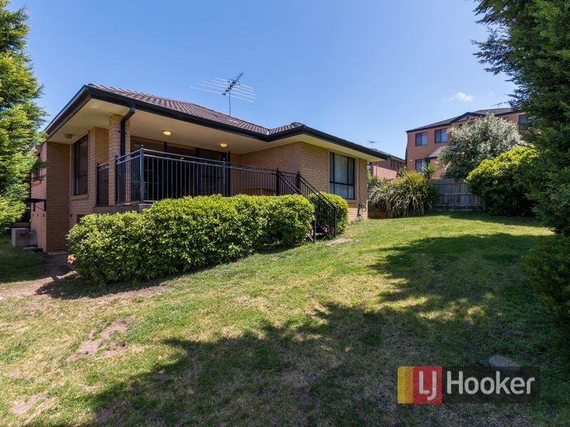 9 Sir Harold Close, Endeavour Hills VIC 3802