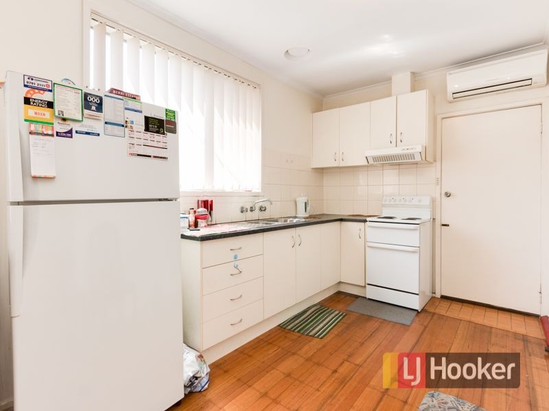 1/64 Hammond Road, Dandenong VIC 3175