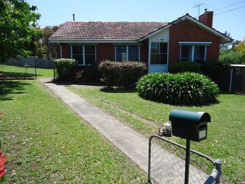 24 Lillypilly Avenue, Doveton VIC 3177