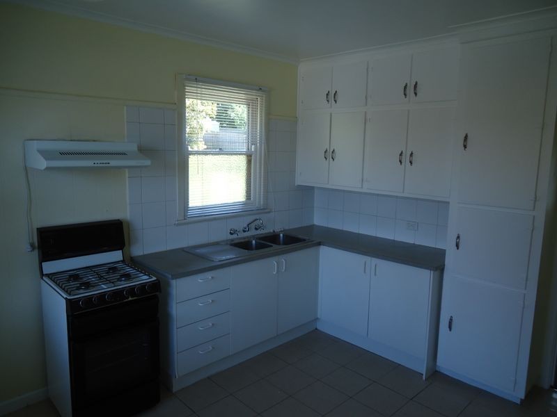 24 Lillypilly Avenue, Doveton VIC 3177