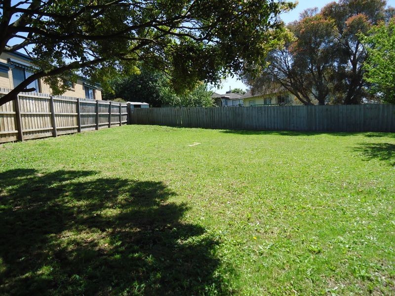 24 Lillypilly Avenue, Doveton VIC 3177