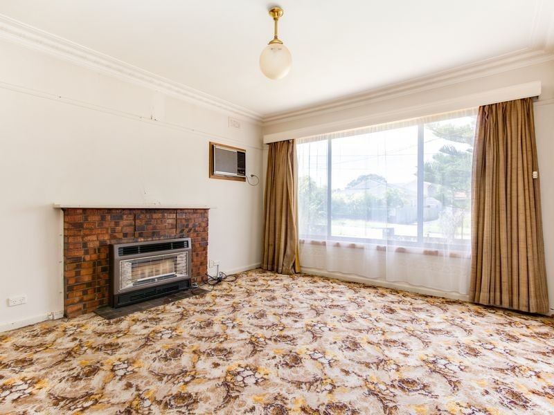 14 Eckford Street, Dandenong VIC 3175