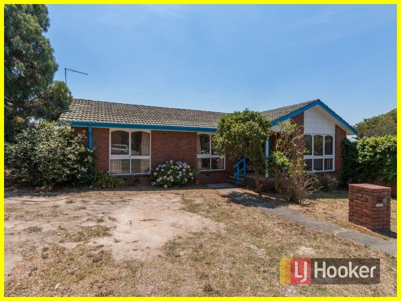 2 Chalcot Drive, Endeavour Hills VIC 3802